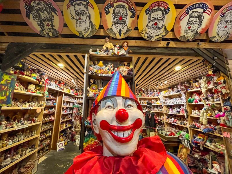The Psychology Behind Clown Fear