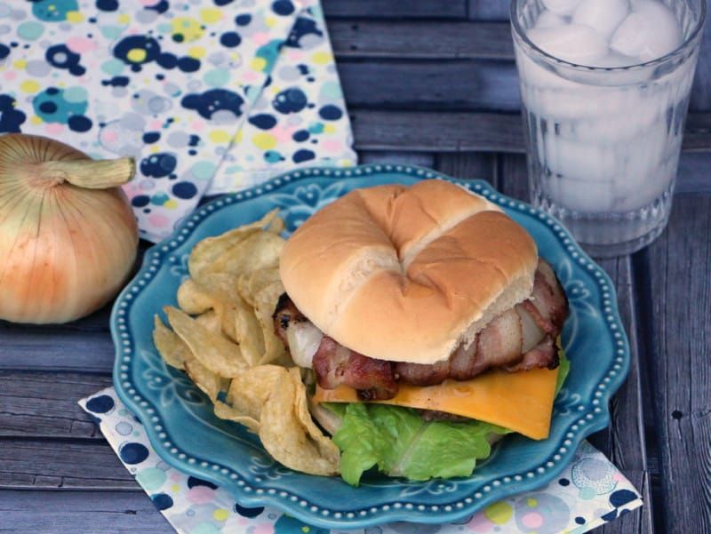 Vidalia Onion – Sweet Onion Sandwich & Dishes