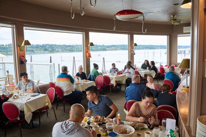 Made-to-Order Seafood Stations