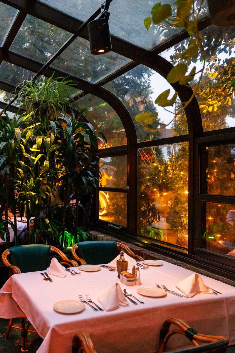 Park Side Restaurant (Corona)