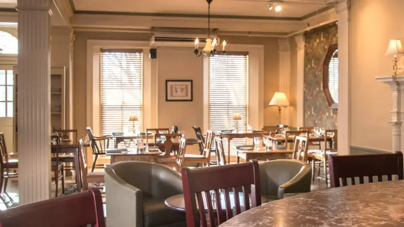Morgan’s Tavern, Middlebury
