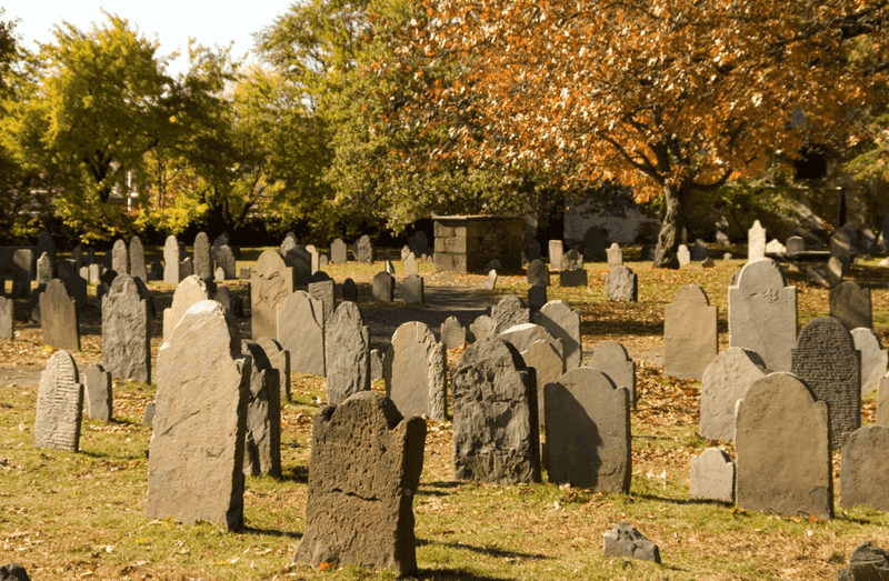 Salem Heritage Trail and Old Burying Point