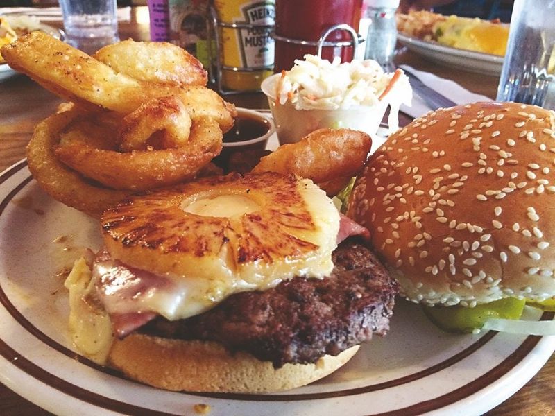 Extensive Menu of Classic American Comfort Food