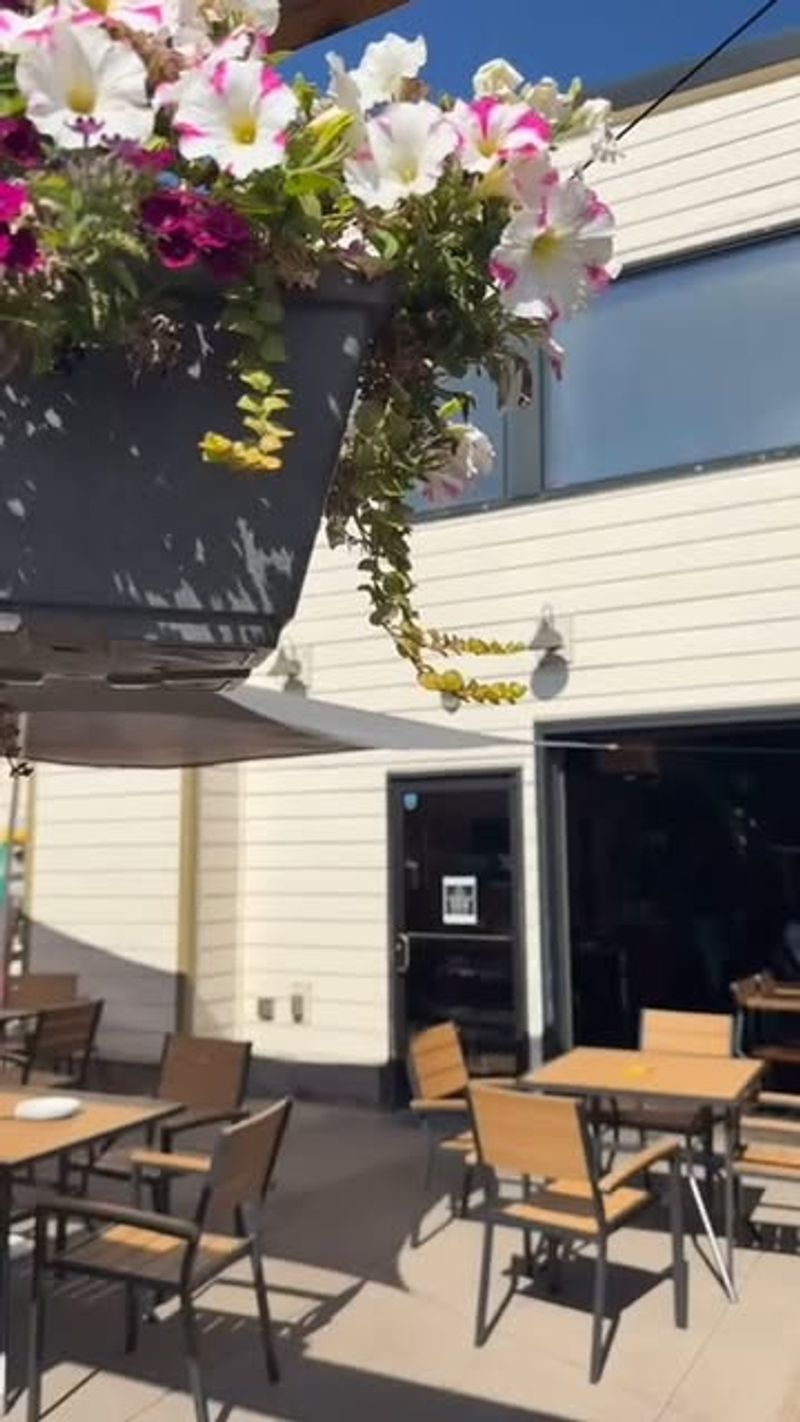 Levitate Gastropub, Issaquah