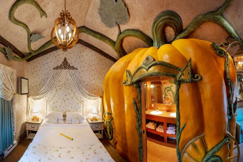 A Truly Anti-Minimalist Experience