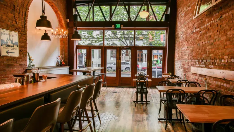 Single Shot Kitchen & Saloon, Seattle