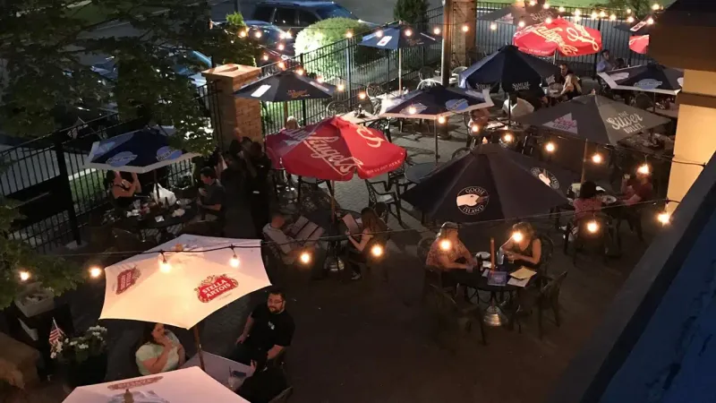 Chuck’s Southern Comforts Café & Banquets (Darien)