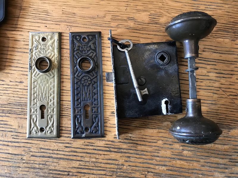 Architectural Salvage And Hardware