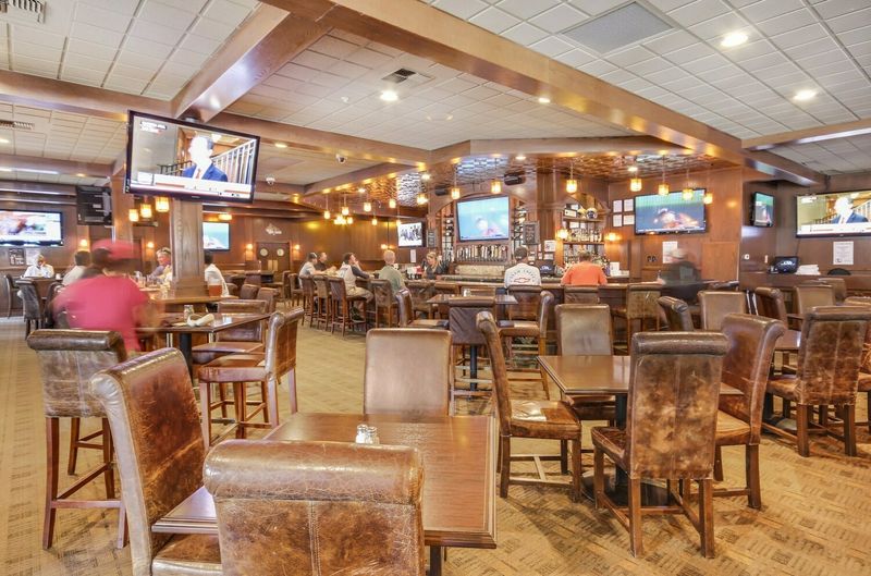 Comfortable Sports Bar Atmosphere