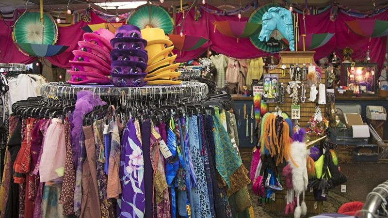 Reno’s Junkee Clothing Exchange, A Treasure Hunter’s Paradise