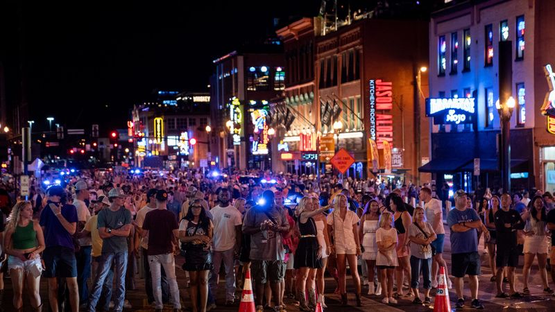 Overcrowding in Hotspot Zones
