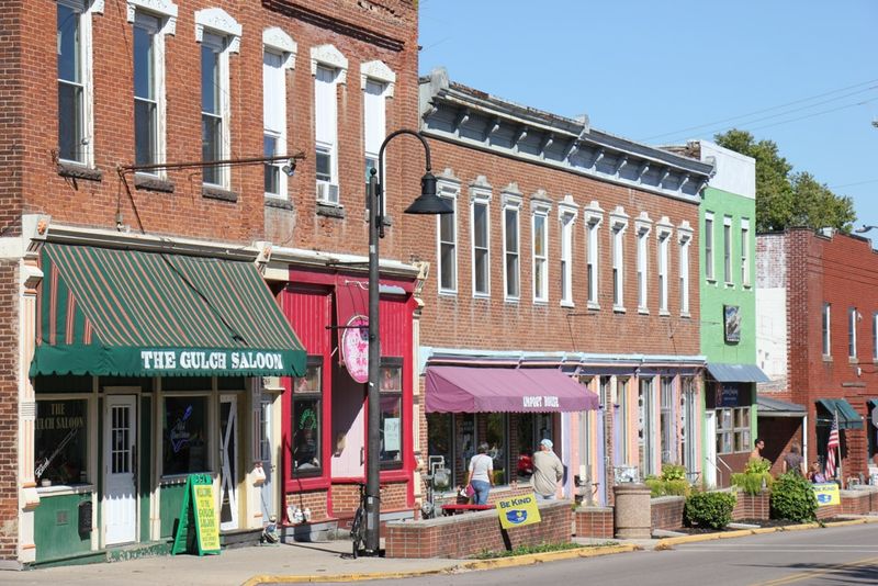 Yellow Springs Village