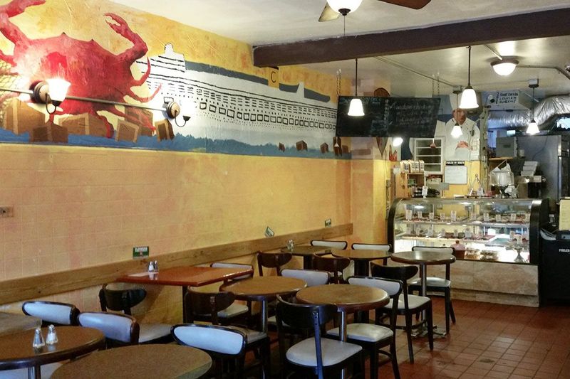 Sweet 27 Bakery & Restaurant (Baltimore)