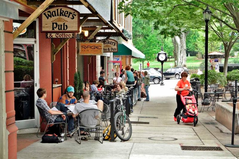 Athens - College Town Chaos