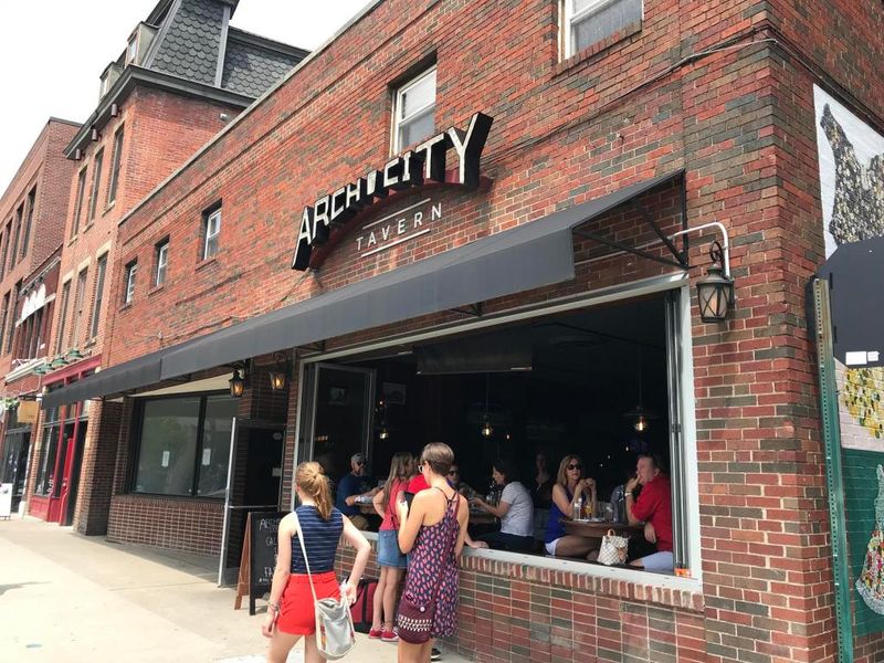 Arch City Tavern