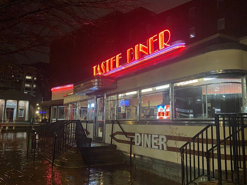 Tastee Diner (Bethesda)