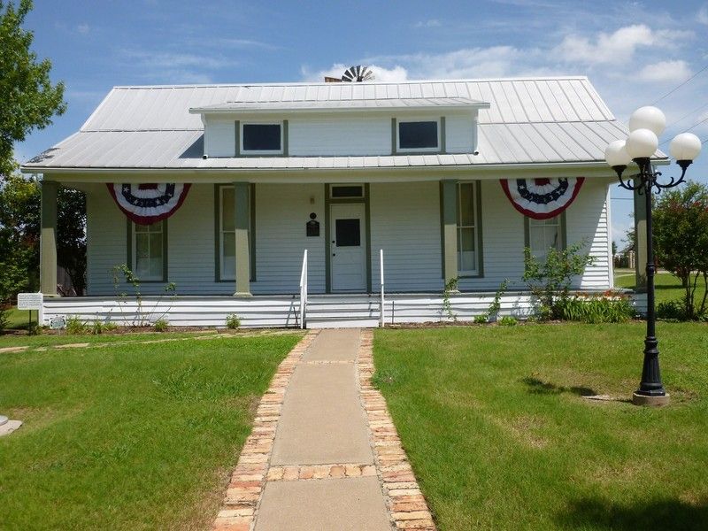 Nearby Surprises: What to See Around Heath, Texas on Your Road Trip Adventure