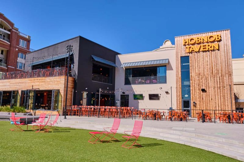 HOBNOB Neighborhood Tavern