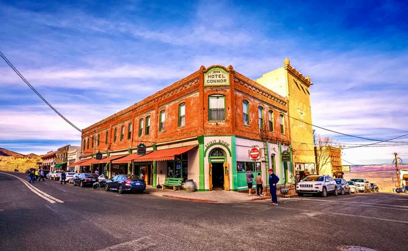 Jerome: Ghost Town Turned Artsy Mountain Retreat