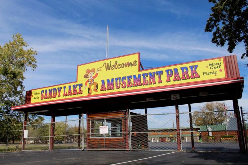 Sandy Lake Amusement Park