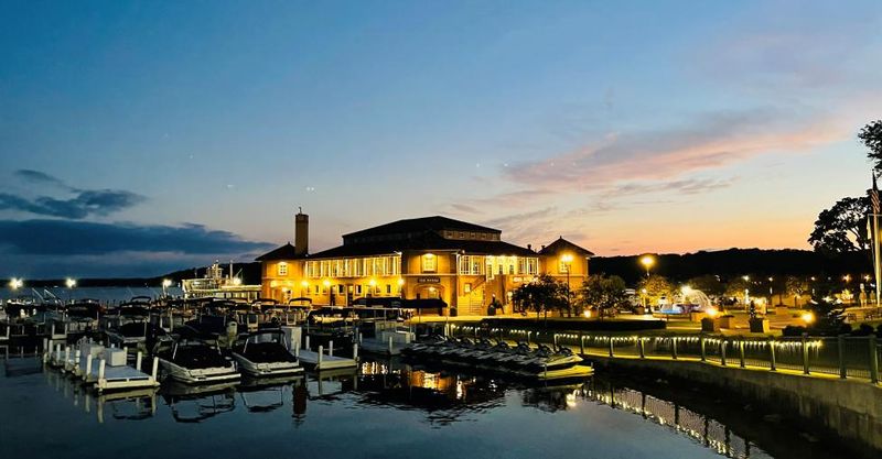 Lakeside Locations Become Party Magnets