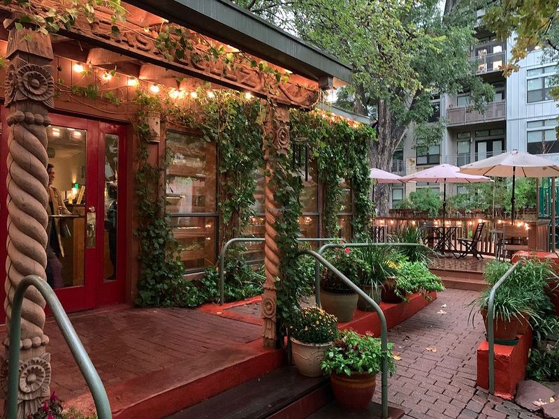 Casa de Luz (Austin)