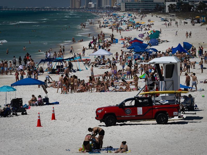 Neighborhood Character Dissolving Into Tourist Attractions