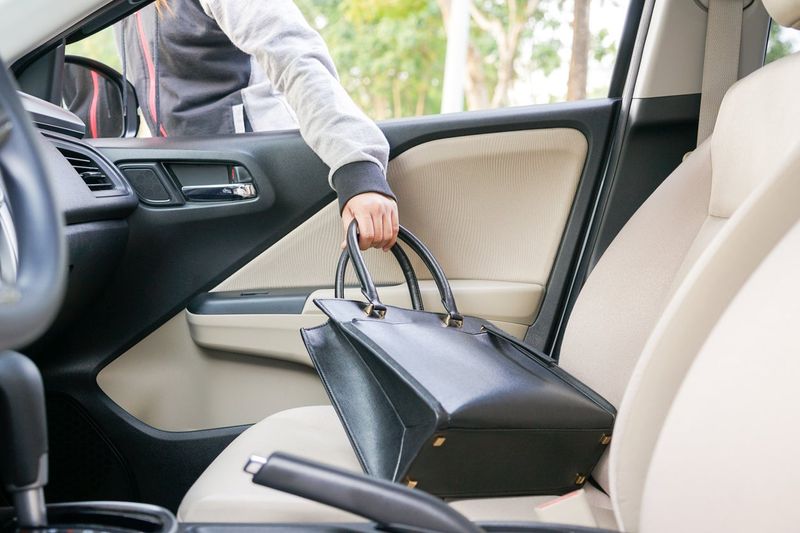 Leaving Valuables Visible in a Rental Car