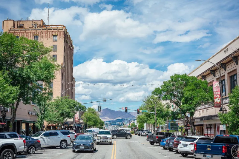 Wenatchee on the Columbia and Wenatchee Rivers