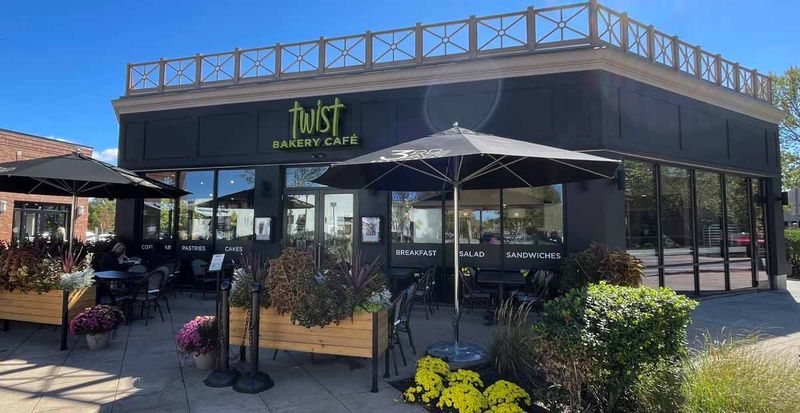 Twist Bakery & Café (Burlington)
