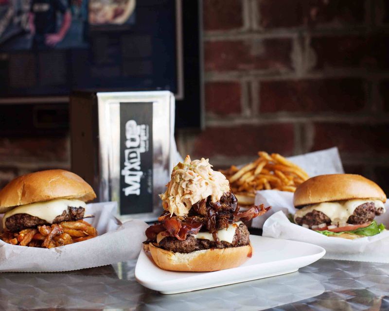 Mix'D Up Burgers (Atlanta)