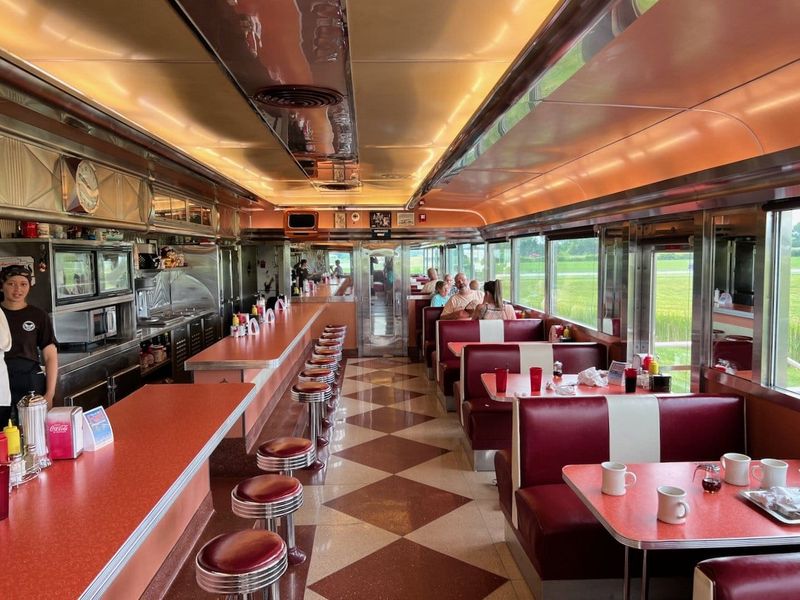 Tin Goose Diner