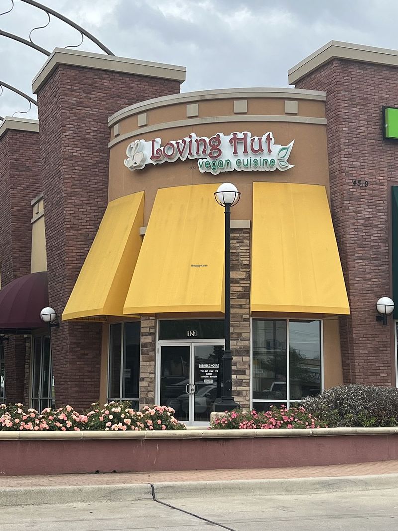 Loving Hut (Arlington)