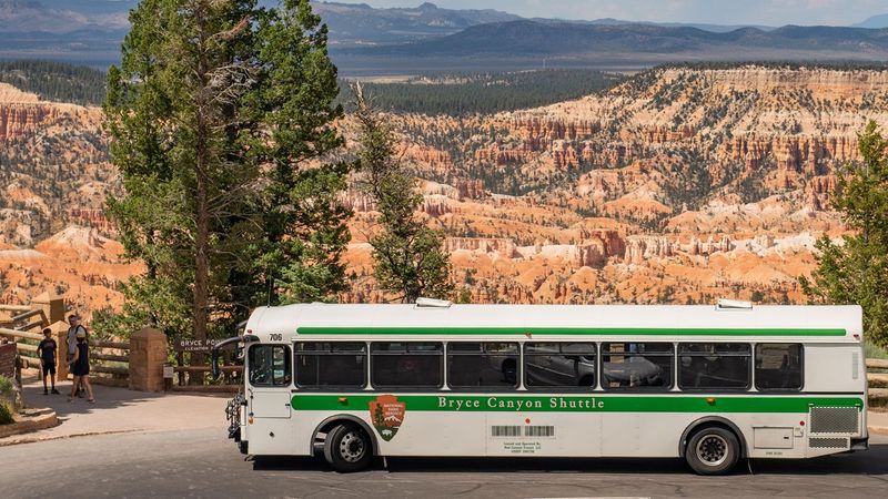 Bryce Canyon City: Seasonal Surge Central