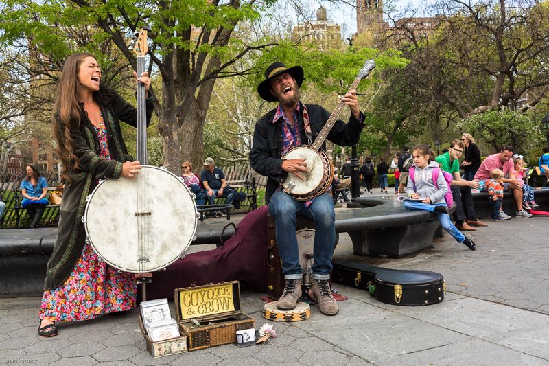 Bizarre Street Musicians