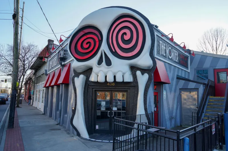 Instagram-Worthy Artistic Store Environments