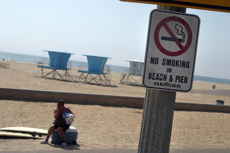 Smoking or Vaping on Beaches