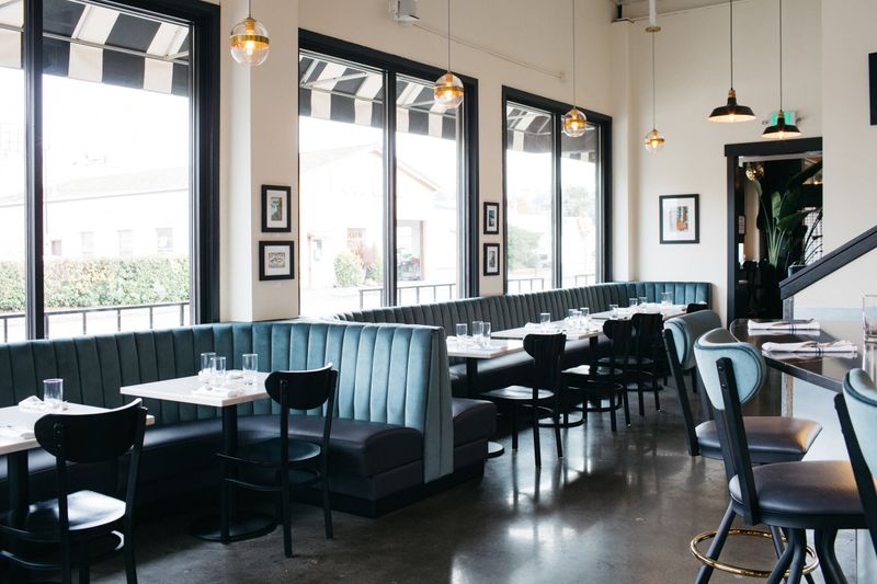 Chelsea Farms Oyster Bar – Olympia