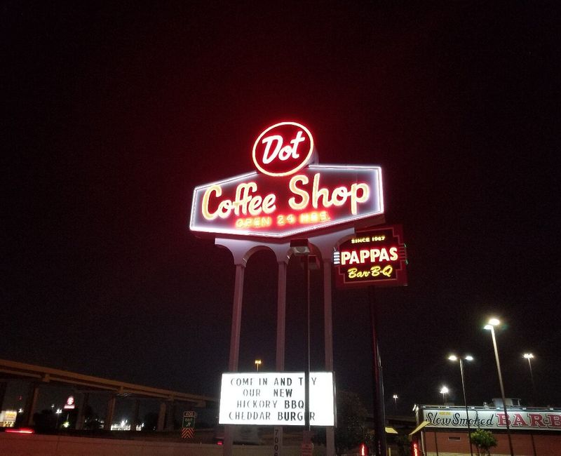 Dot Coffee Shop (Houston)