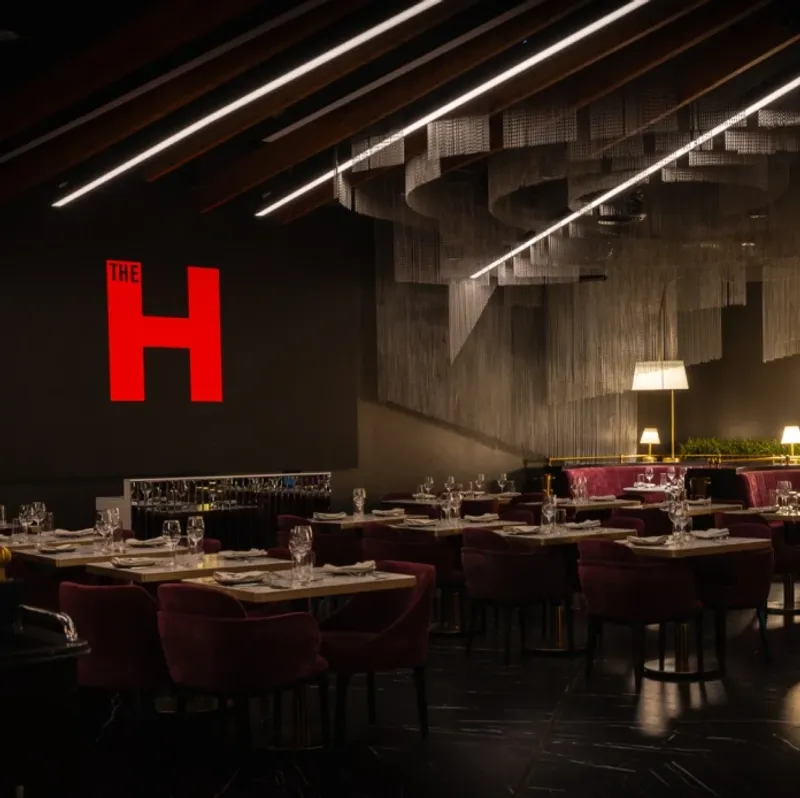 The H in Orlando (Orlando)