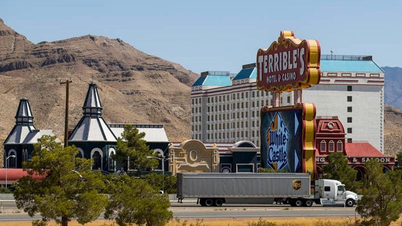 A Roadside Oasis That Time Forgot