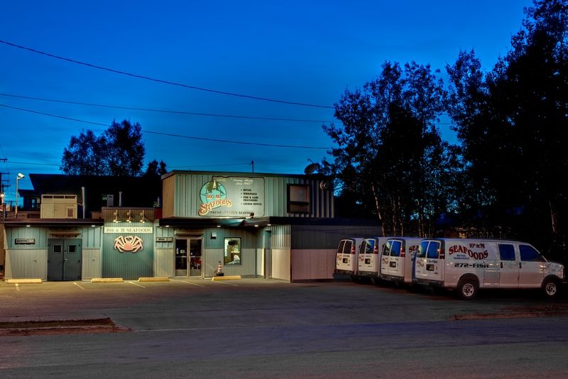 10th & M Seafoods – Anchorage’s Seafood Central