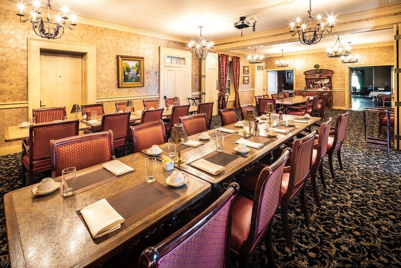 Elegant Setting And Ambience