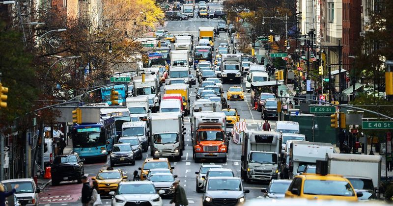 Traffic and Congestion on Cruise Days