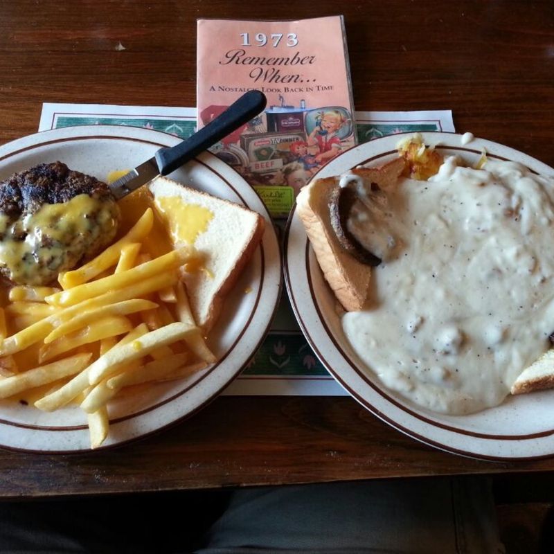 Aikman Wildlife Adventure Cafe (Arcola)