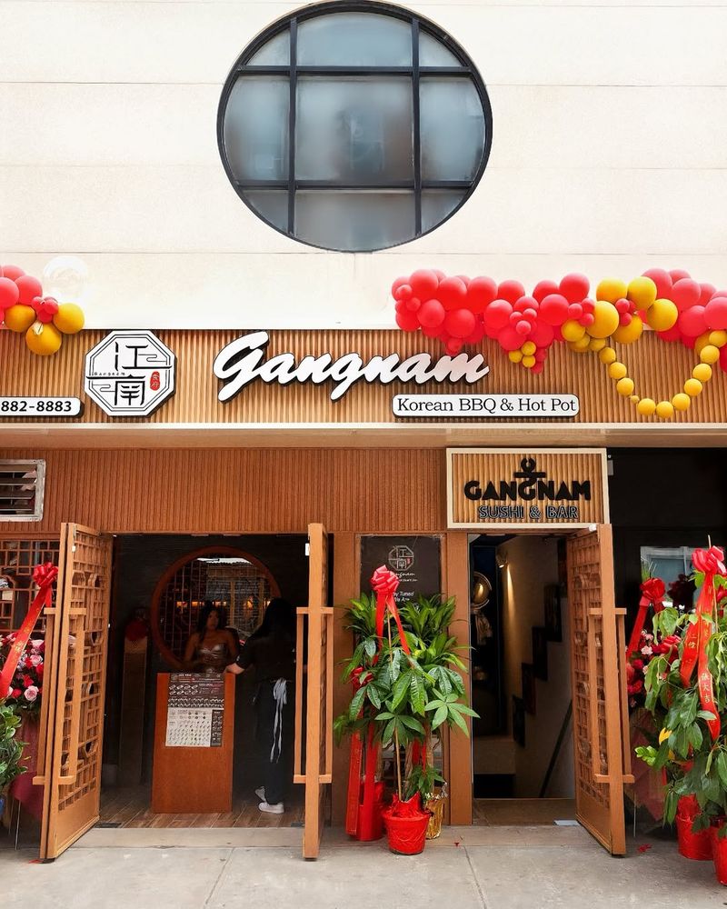 Gangnam Bar BBQ & Hot Pot (Chinatown)