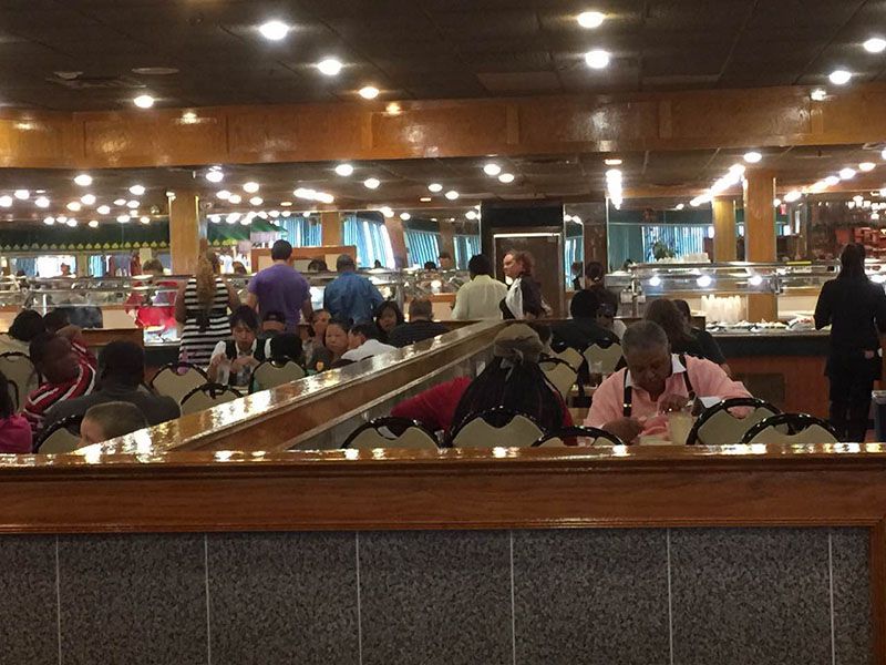 Royal Buffet & Grill