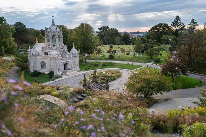 Green-Wood Cemetery's Hidden Beauty