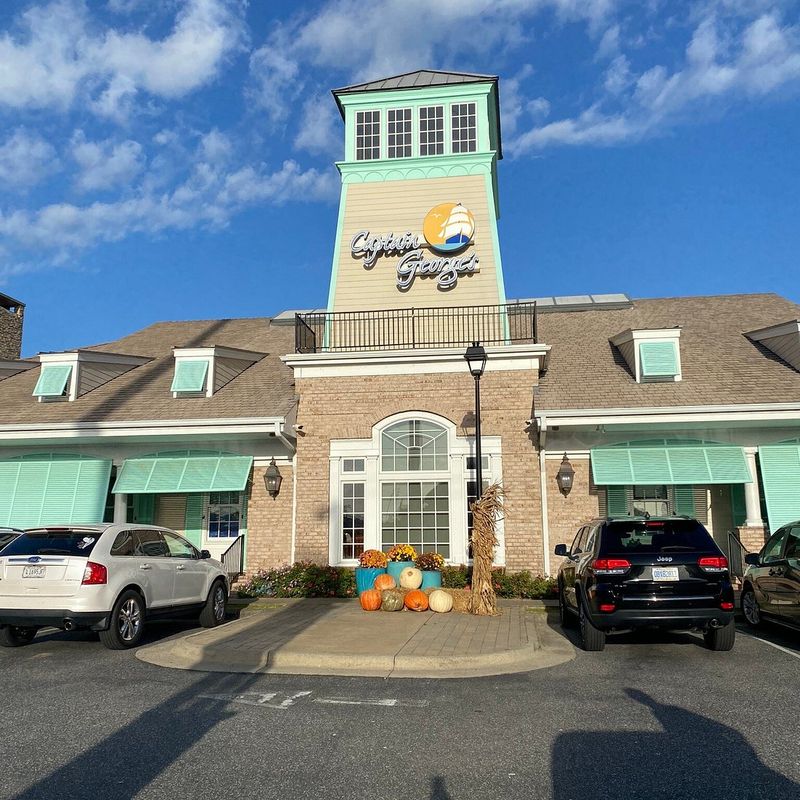 Captain George’s Seafood Restaurant (Kill Devil Hills)