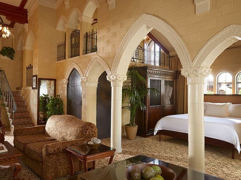 Doors That Lock and Unlock Themselves